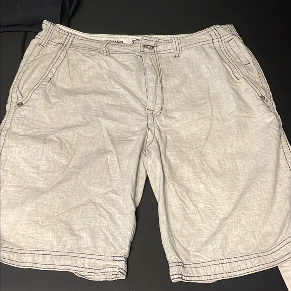Buckle Cargo shorts